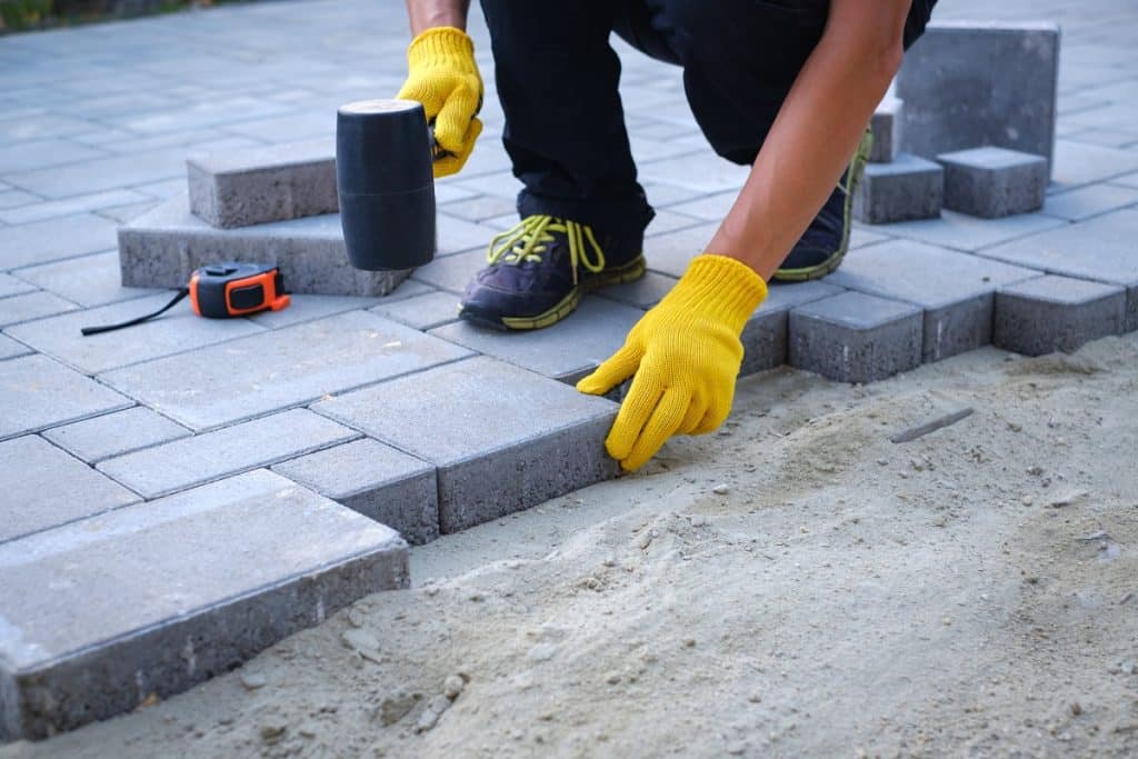 A Guide to Commercial Paving Materials | K&E Flatwork